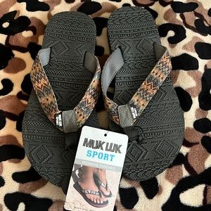 Muk Luks Flip Flops